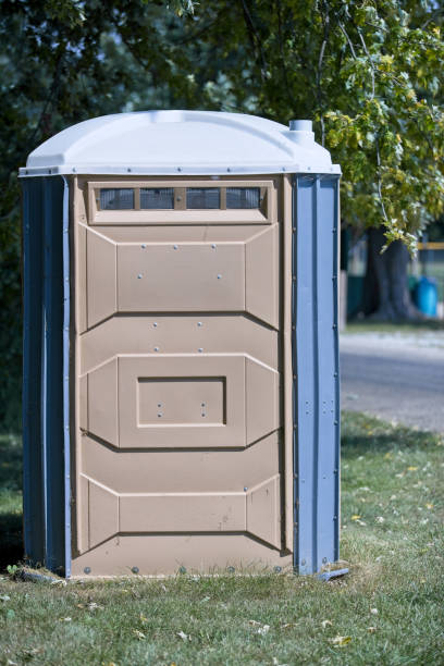 Portable Toilet Options We Offer in Syracuse, KS