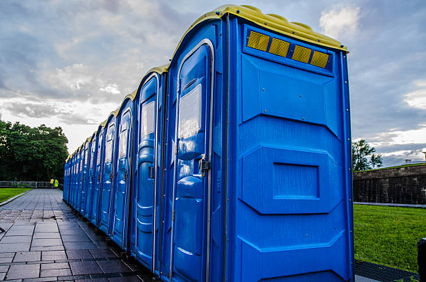 Best Portable bathroom rental  in Syracuse, KS